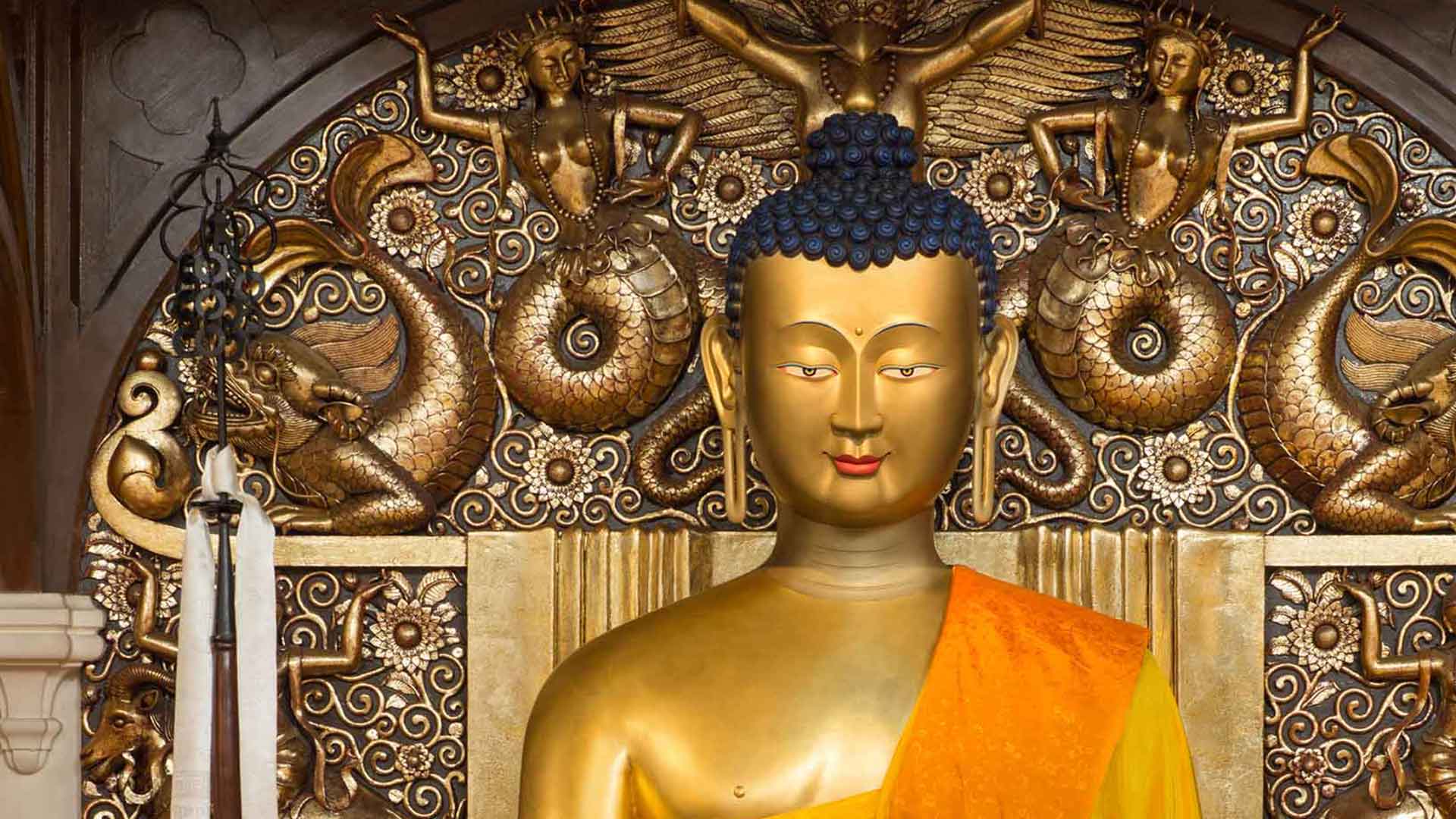 Buddha_statue_TOP_cropped